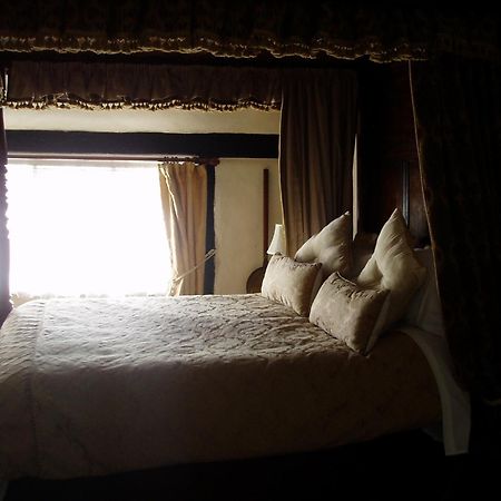 The Chequers Inn Smarden Exterior photo